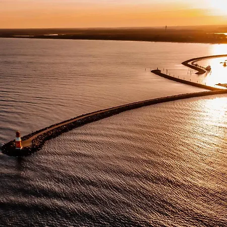 Sunset Bei Warnemuende דירה