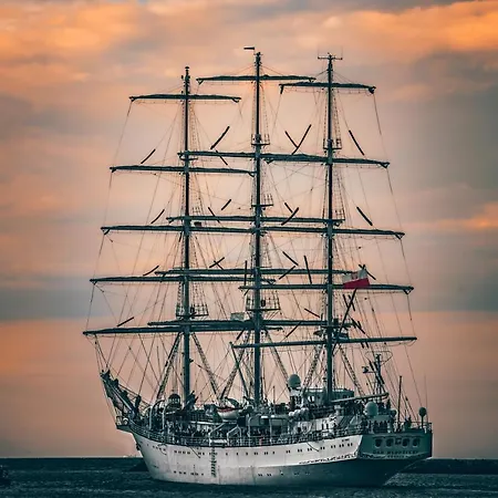 Sunset Bei Warnemuende *